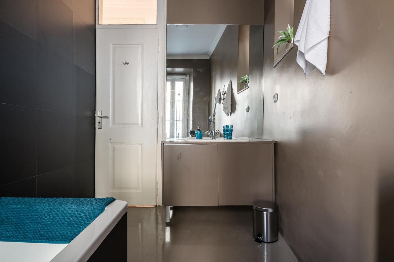Elegant 3 Bedroom Flat With View In Principe Real Lisbon Bagian luar foto