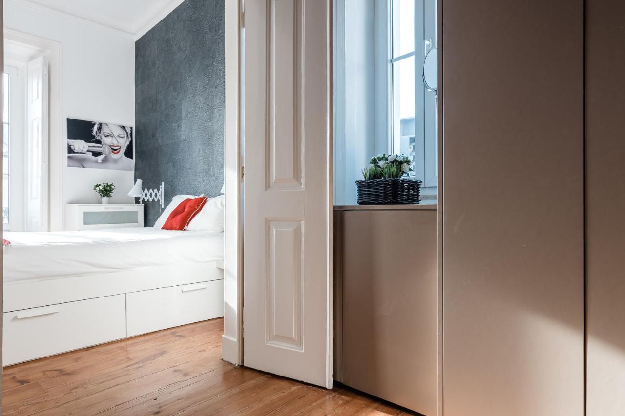 Elegant 3 Bedroom Flat With View In Principe Real Lisbon Bagian luar foto
