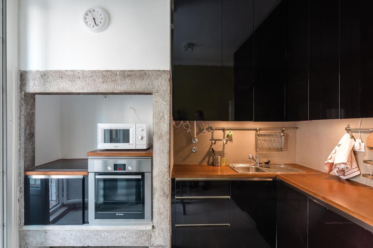 Elegant 3 Bedroom Flat With View In Principe Real Lisbon Bagian luar foto